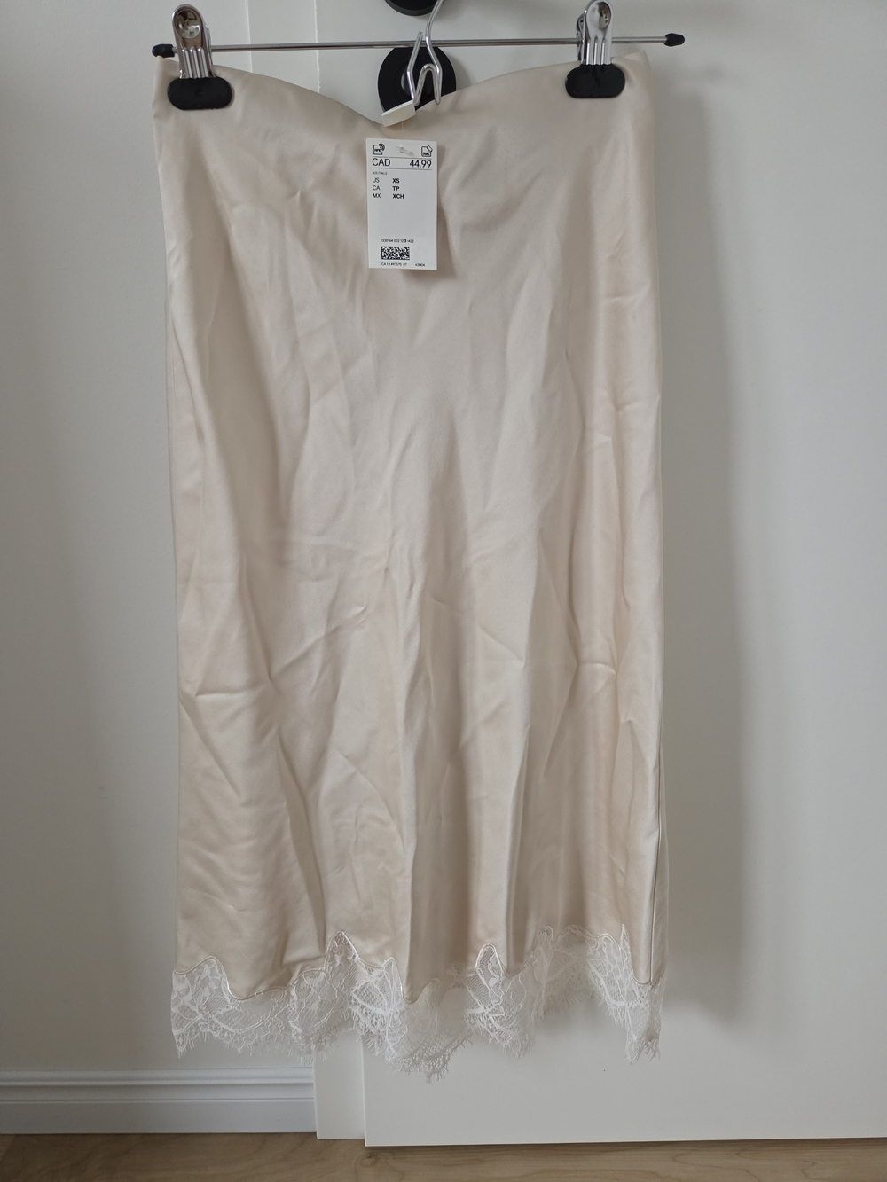 H&M Cream Lace-Trim Slip Skirt